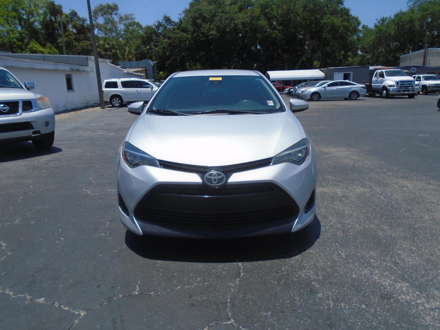 2017 SILVER Toyota Corolla L CVT (2T1BURHE1HC) with an 1.8L L4 DOHC 16V engine, CVT transmission, located at 6112 N Florida Avenue, Tampa, FL, 33604, (888) 521-5131, 27.954929, -82.459534 - Photo#1